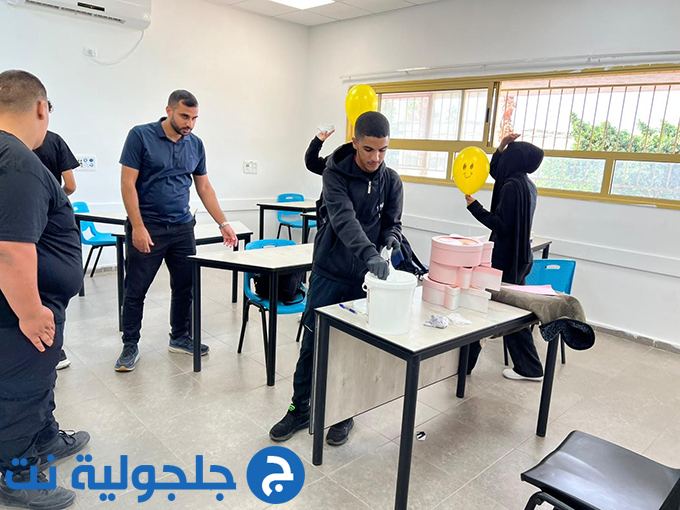 يومًا مميزًا للتطوع بمشاركة جميع الطلاب في مدرسة اورط التكنولوجية العربية الرملة